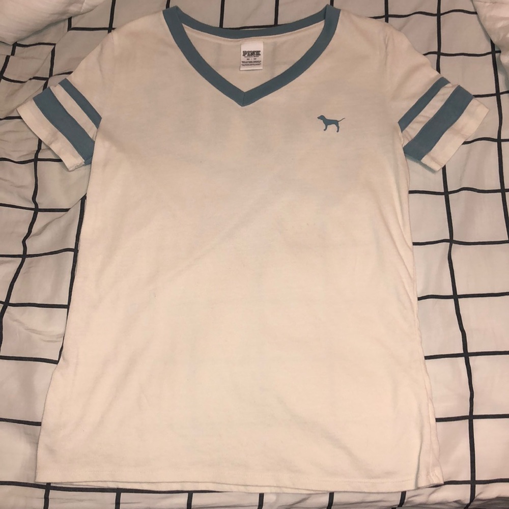 PINK Victoria’s Secret T-shirt